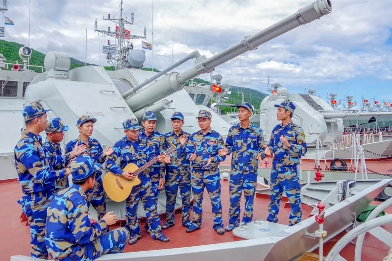 Vùng 3 Hải quân thi đua hoàn thành tốt nhiệm vụ