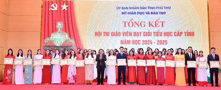 Tổng kết hội thi giáo viên dạy giỏi tiểu học cấp tỉnh năm học 2024-2025