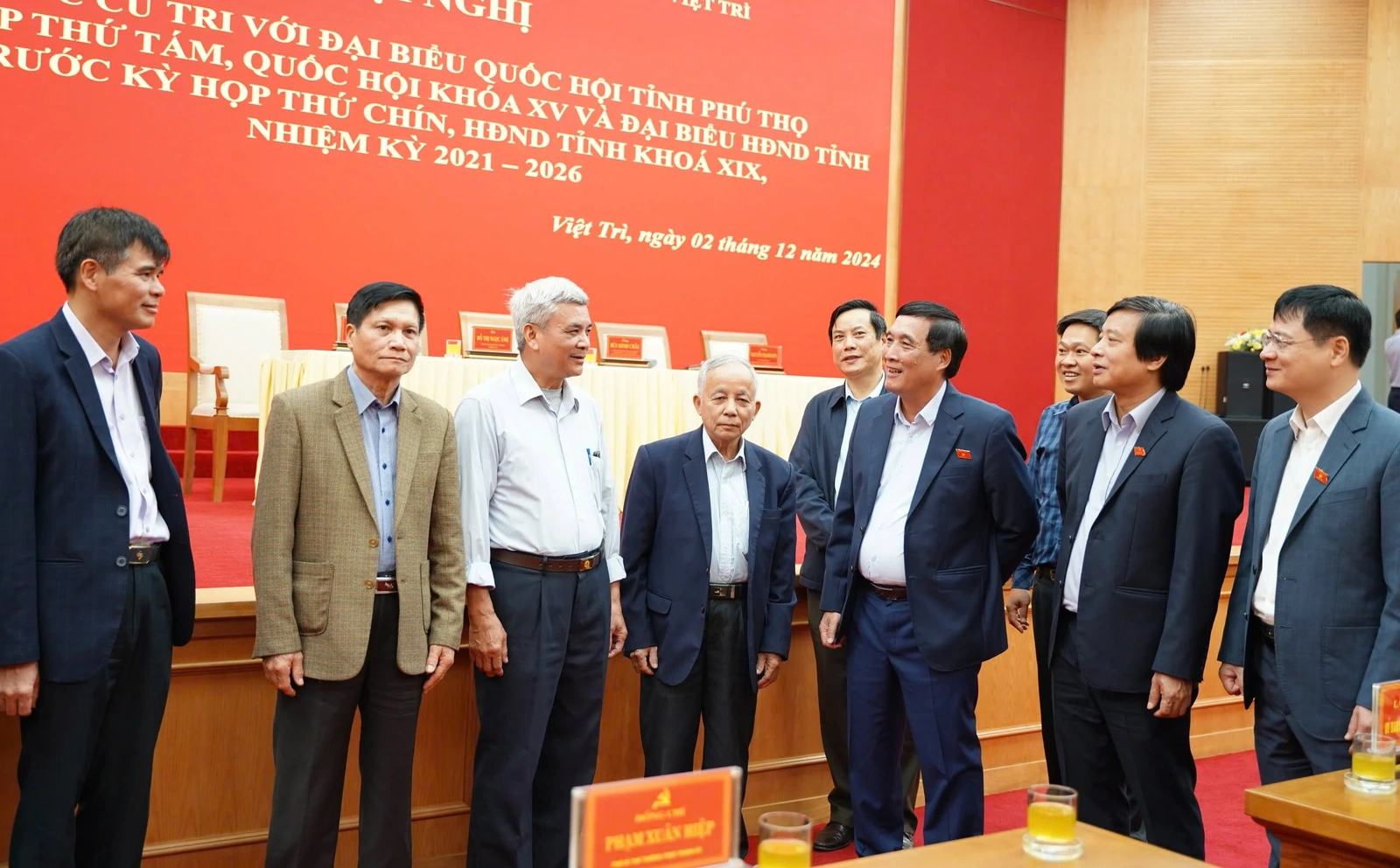 Bí thư Tỉnh ủy Bùi Minh Châu tiếp xúc cử tri thành phố Việt Trì