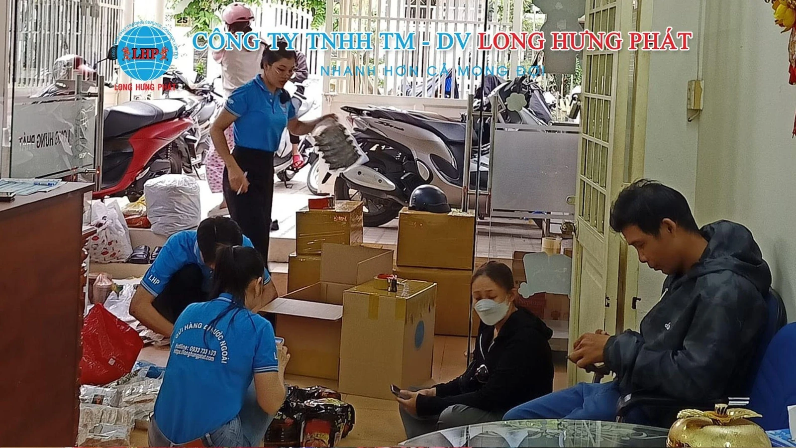 Thời gian gửi áo dài đi Mỹ mất bao lâu?