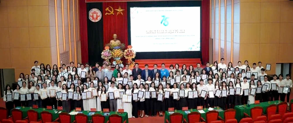 Lan tỏa Phong trào “Sinh viên 5 tốt”