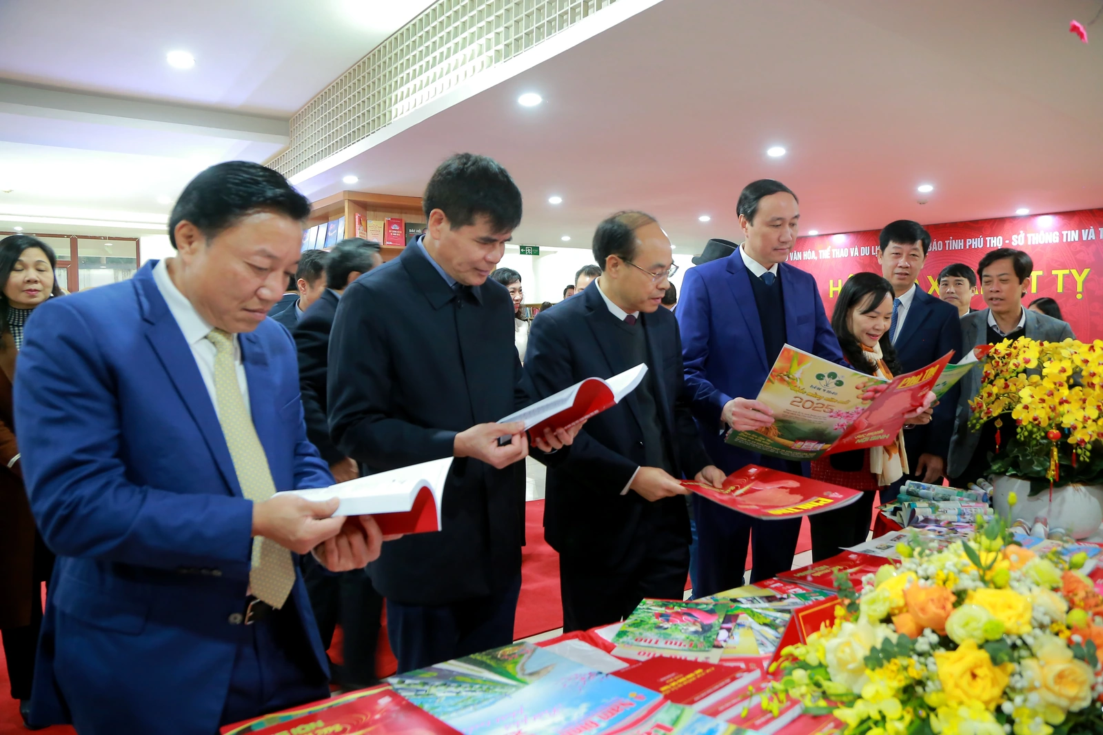 Khai mạc Hội báo Xuân Ất Tỵ năm 2025