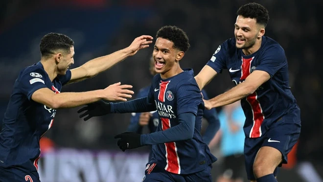 PSG gieo sầu cho Brest bằng màn hủy diệt 10-0 sau hai lượt trận. Xác định xong 16 đội bóng góp mặt ở vòng 1/8 Champions League