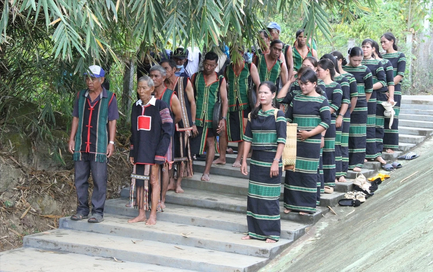 Đặc sắc Lễ cúng bến nước của người Mnông Gar