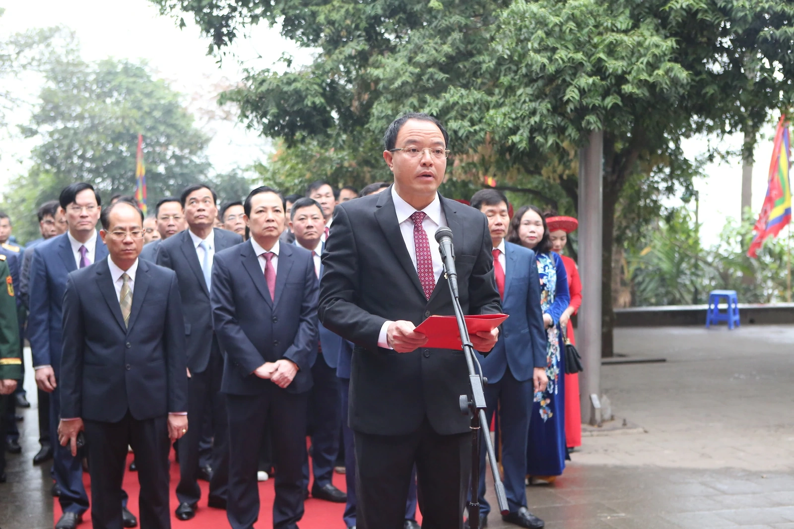 Huyện Cẩm Khê dâng hương tưởng niệm các Vua Hùng