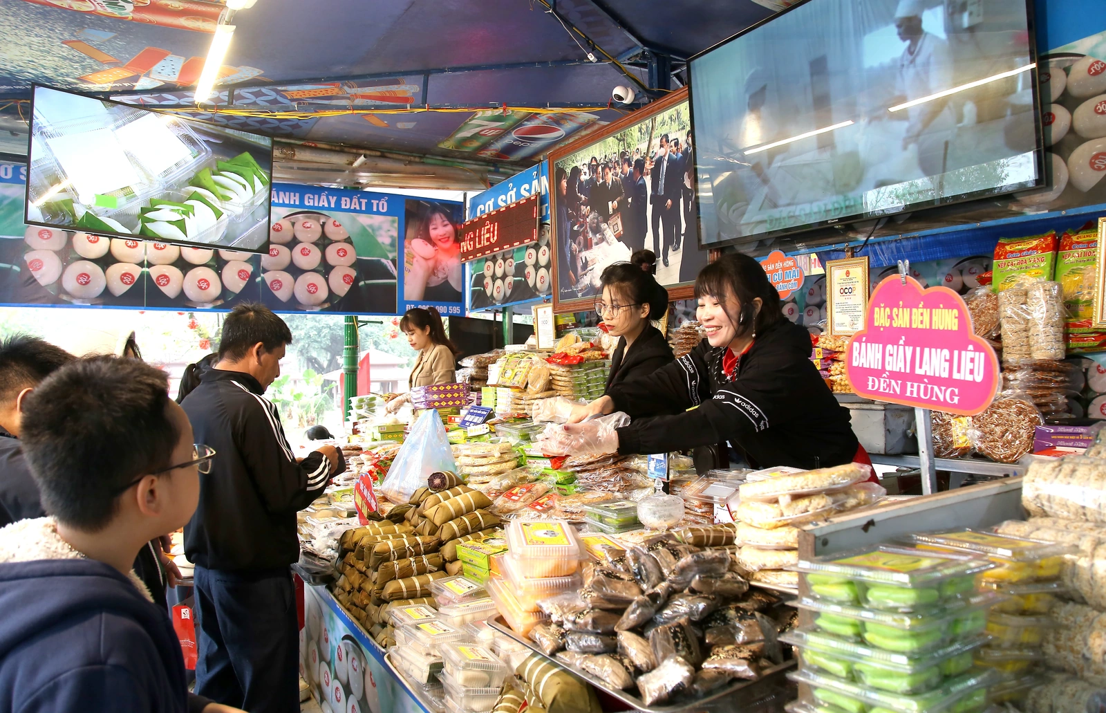 Đảm bảo an toàn thực phẩm dịp Lễ hội Đền Hùng và Tuần Văn hóa - Du lịch Đất Tổ