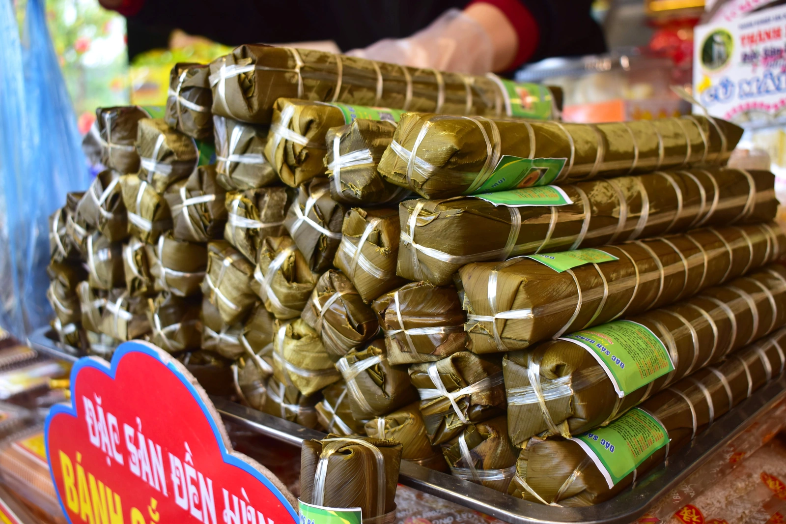 Đặc sản Đất Tổ “hút khách” tại Đền Hùng