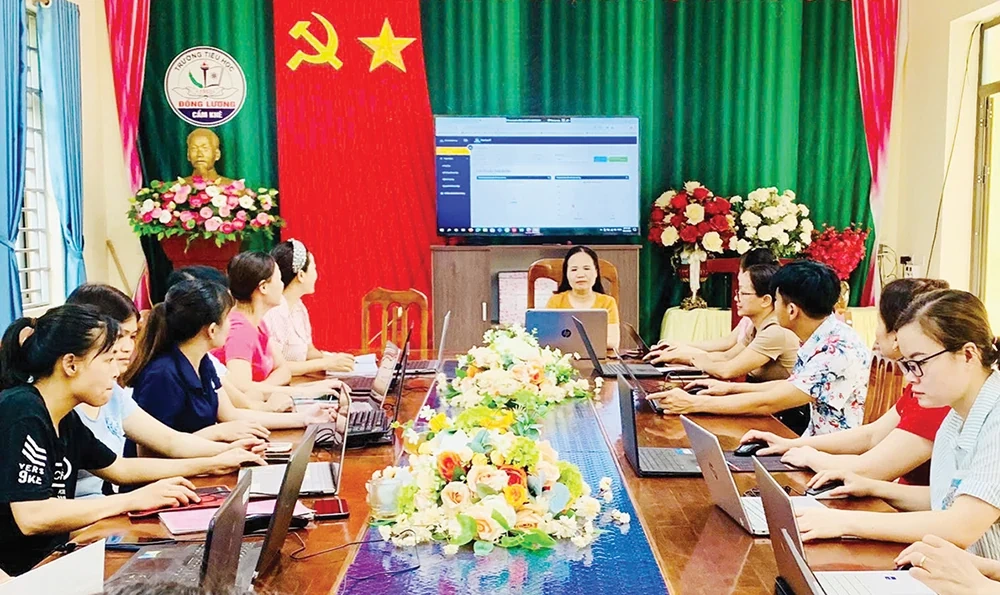 Đẩy mạnh chuyển đổi số trong giáo dục