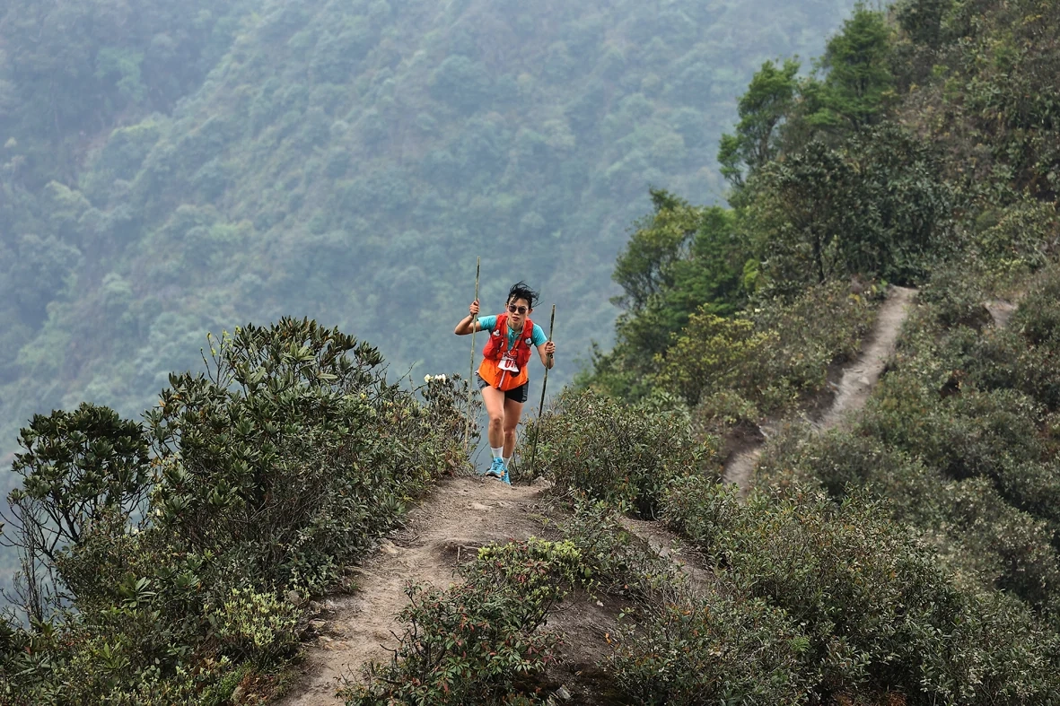 Hành trình “Bước chân trên mây” chinh phục đỉnh Tà Xùa
