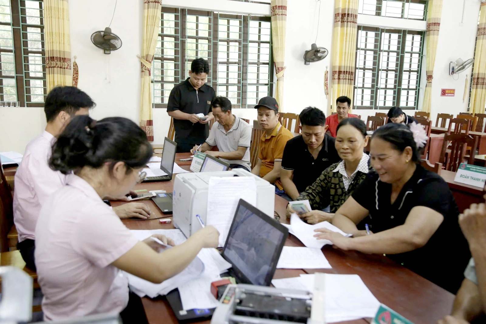 Tập trung phát triển kinh tế, nâng cao đời sống người dân