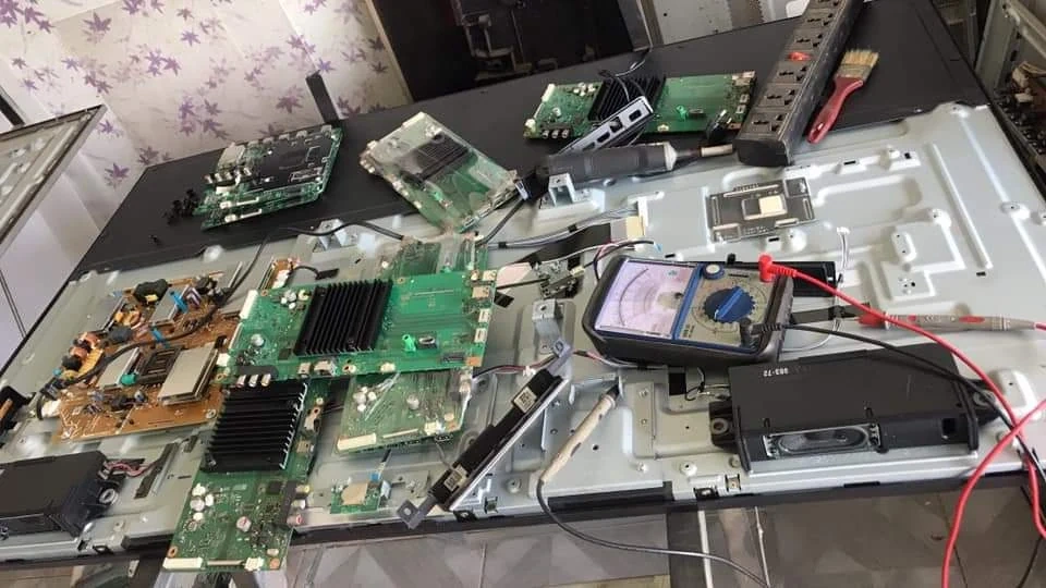 Điện tử điện lạnh Bá Thành: Sửa tivi tại nhà Đà Nẵng, dịch vụ tận tâm