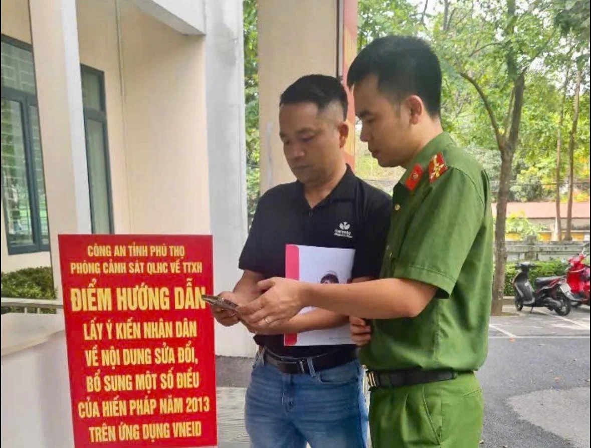 Chú trọng ứng dụng công nghệ thông tin trong việc lấy ý kiến Dự thảo Nghị quyết sửa đổi, bổ sung một số điều của Hiến pháp năm 2013