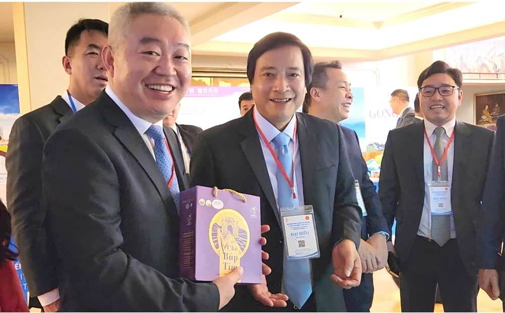 Khai mạc Hội nghị chính quyền địa phương khu vực Đông Á lần thứ 14