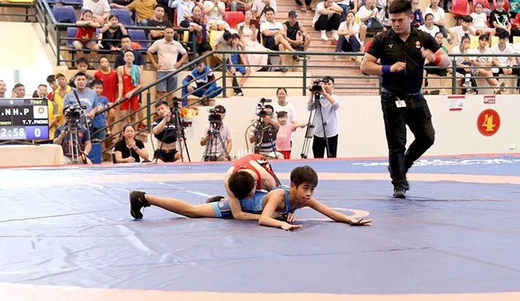 Phú Thọ giành 4 Huy chương tại Giải Vô địch các lứa tuổi trẻ Vật cổ điển, Vật tự do Quốc gia