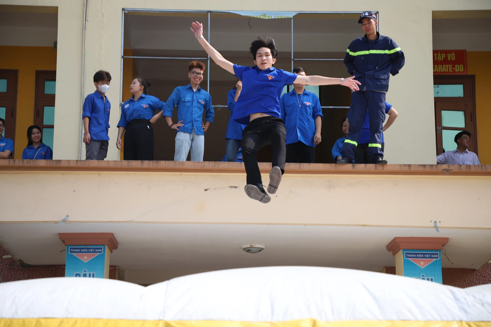 Một ngày trải nghiệm tại Trung tâm giáo dục cộng đồng về phòng cháy chữa cháy và cứu nạn cứu hộ