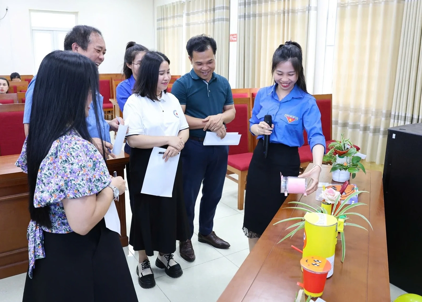 Tuổi trẻ Trung tâm Kiểm soát bệnh tật Phú Thọ chung tay chống ô nhiễm nhựa