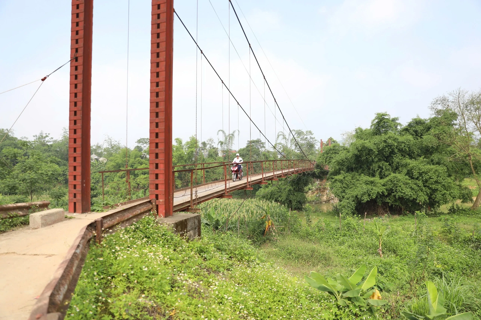 Đẩy nhanh tiến độ sửa chữa, bảo dưỡng cầu treo bị xuống cấp, hư hỏng