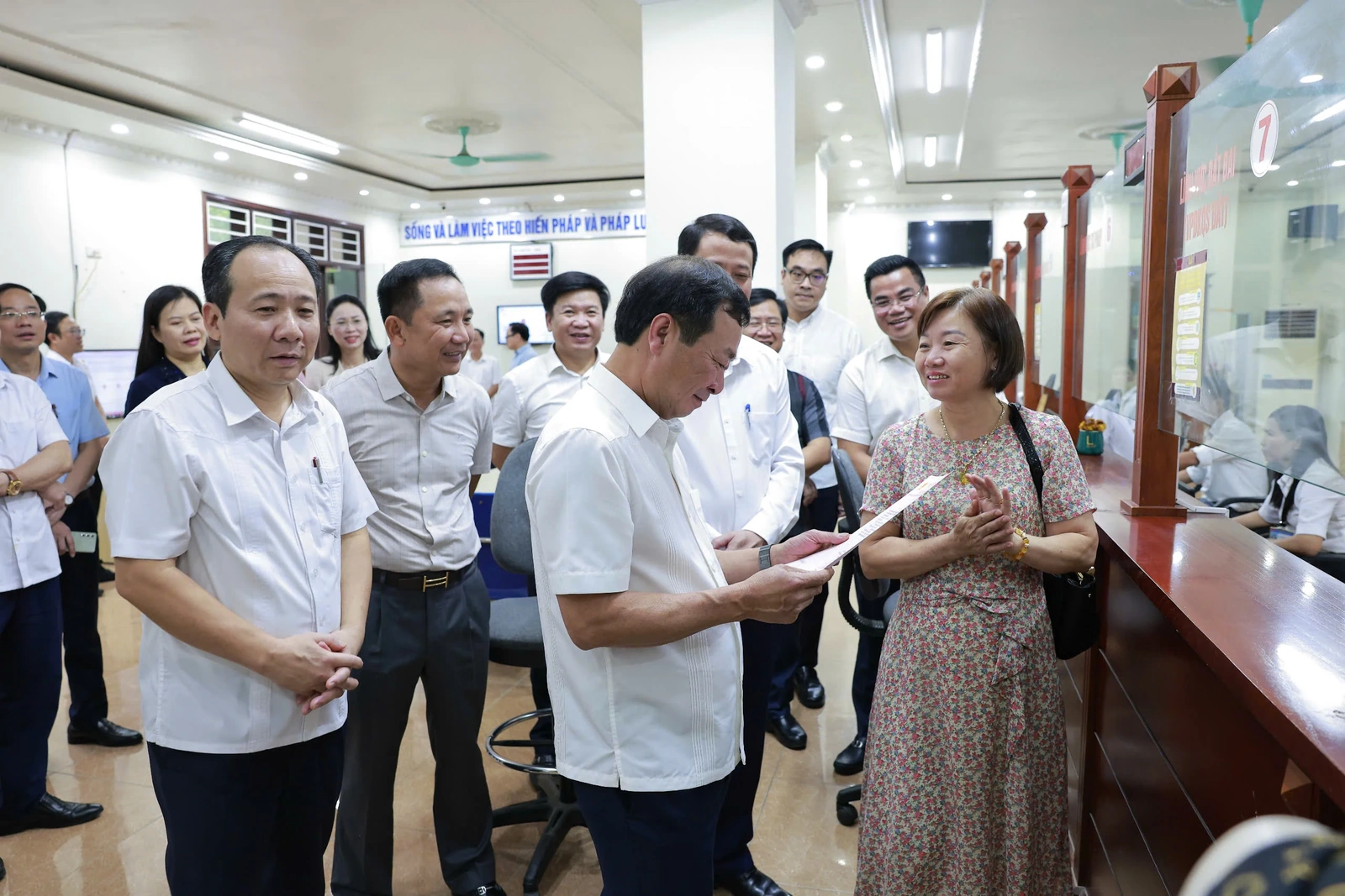 Chủ tịch UBND tỉnh kiểm tra tiến độ thực hiện sắp xếp, vận hành mô hình chính quyền địa phương 2 cấp