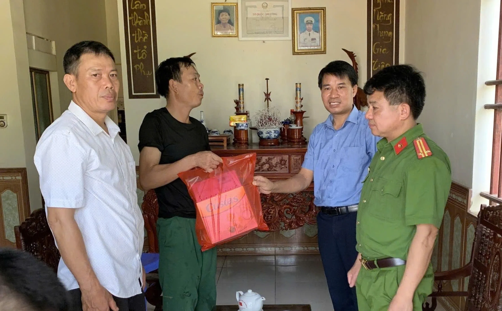 Thanh Sơn quan tâm chăm lo đối tượng chính sách