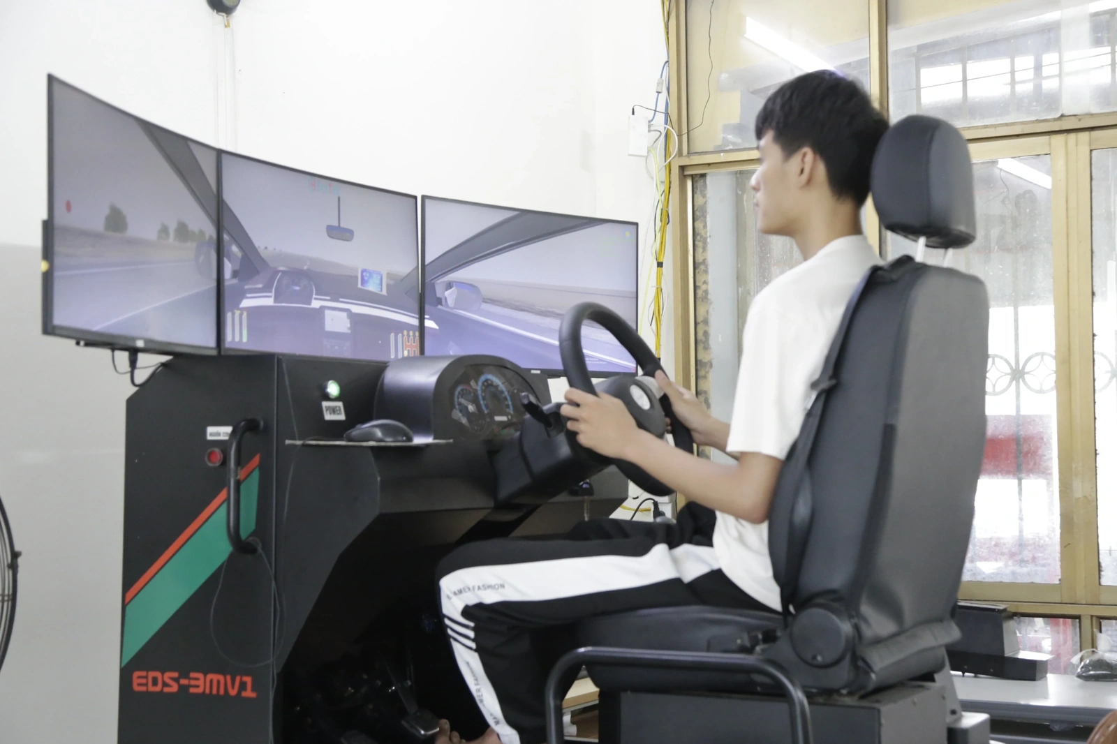 Nói không với “học vẹt, học mẹo” trong sát hạch cấp giấy phép lái xe