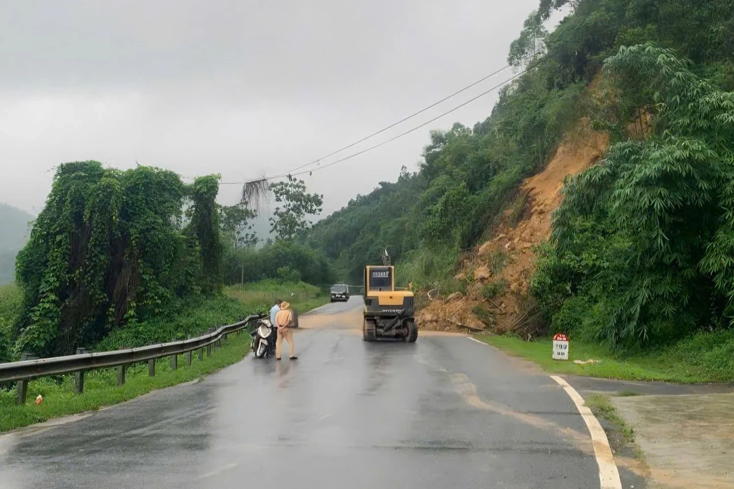 Kết thúc phân luồng, tổ chức giao thông tuyến QL.70B