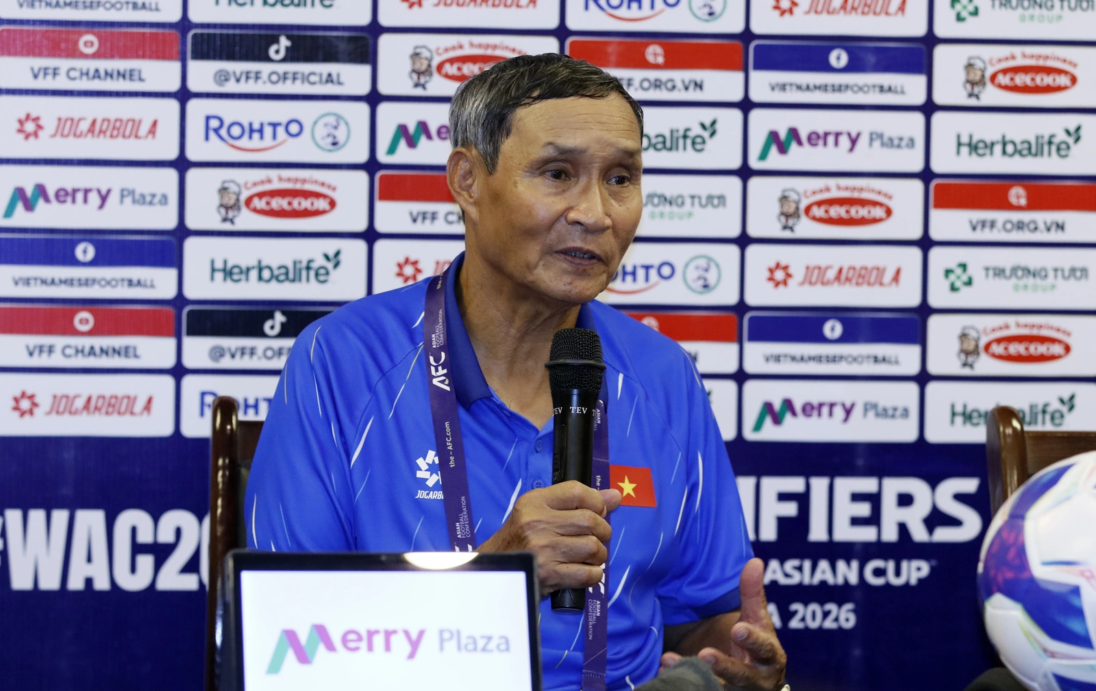 HLV Maldives: Đội tuyển nữ Việt Nam quá mạnh ở bảng đấu