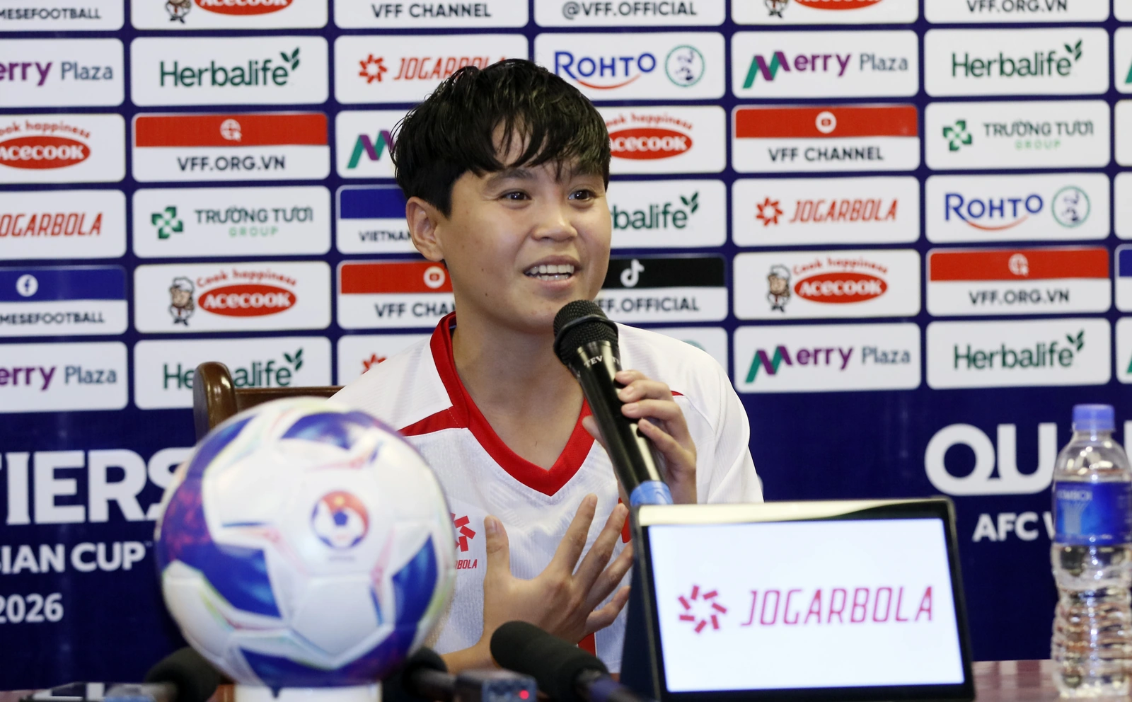 HLV Maldives: Đội tuyển nữ Việt Nam quá mạnh ở bảng đấu