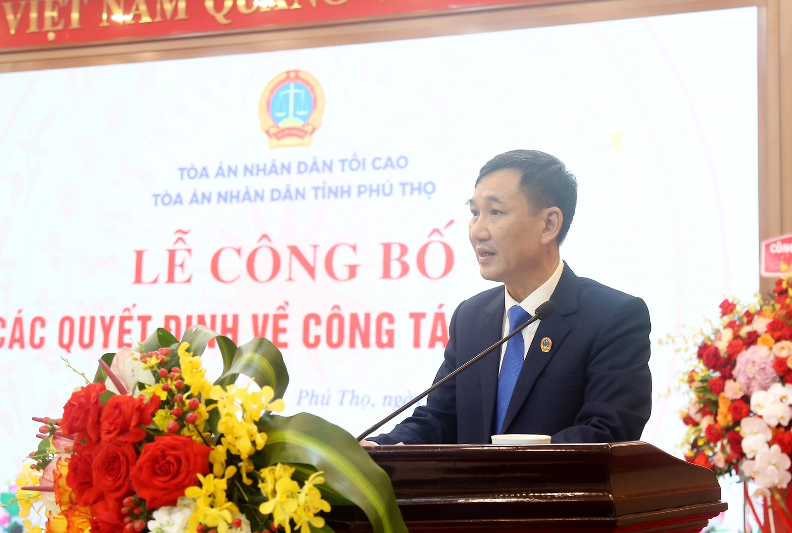 Công bố các quyết định về công tác cán bộ của Chánh án TAND tối cao