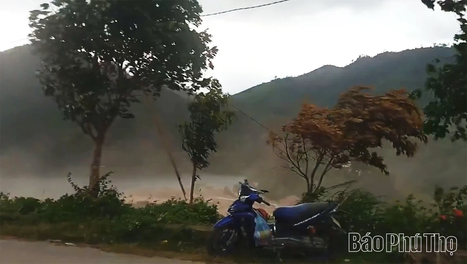 Phú Thọ: Một người chết, nhiều công trình bị hư hại do mưa giông
