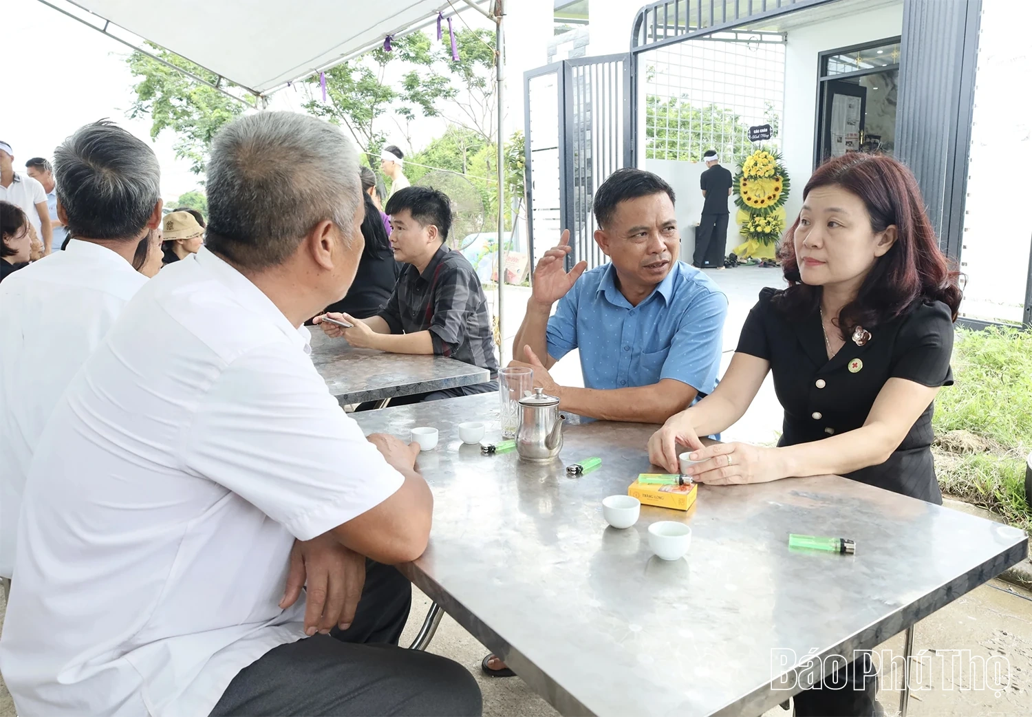 Thăm hỏi gia đình nạn nhân vụ chìm tàu ở Quảng Ninh