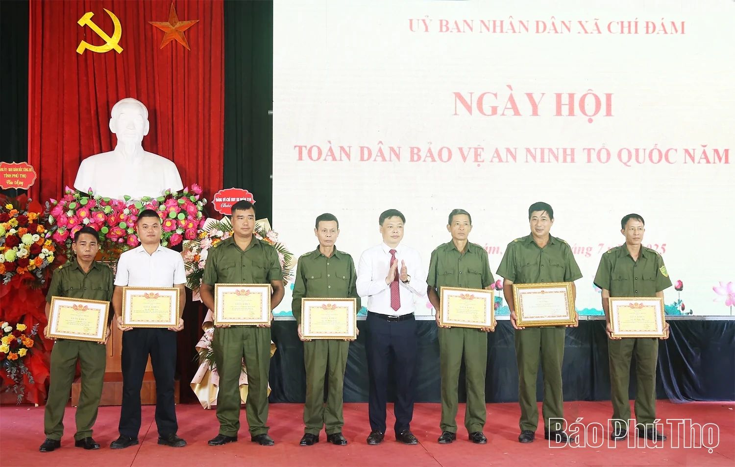 Xã Chí Đám tổ chức điểm “Ngày hội toàn dân bảo vệ an ninh Tổ quốc”