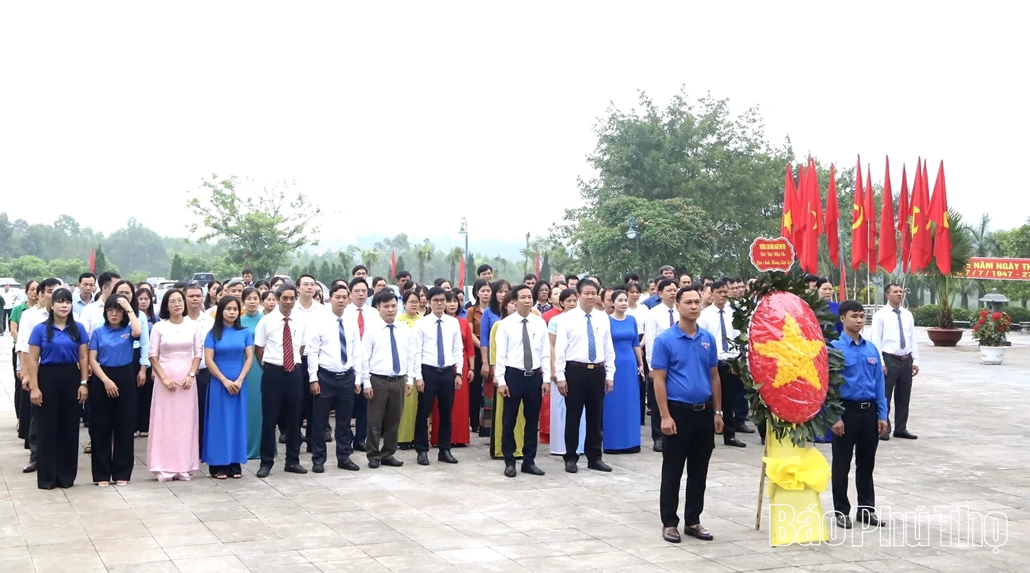 Trường Cao đẳng nghề Phú Thọ dâng hương tri ân các anh hùng liệt sĩ