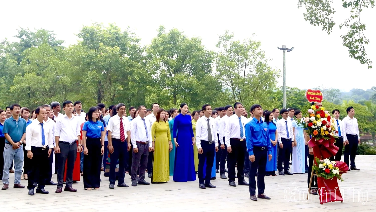 Trường Cao đẳng nghề Phú Thọ dâng hương tri ân các anh hùng liệt sĩ