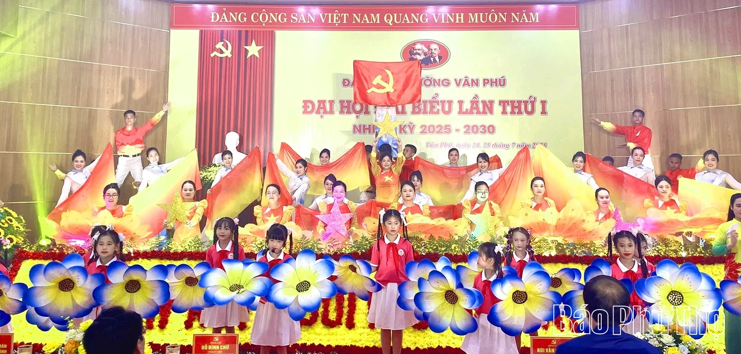 Đại hội đại biểu Đảng bộ phường Vân Phú lần thứ I