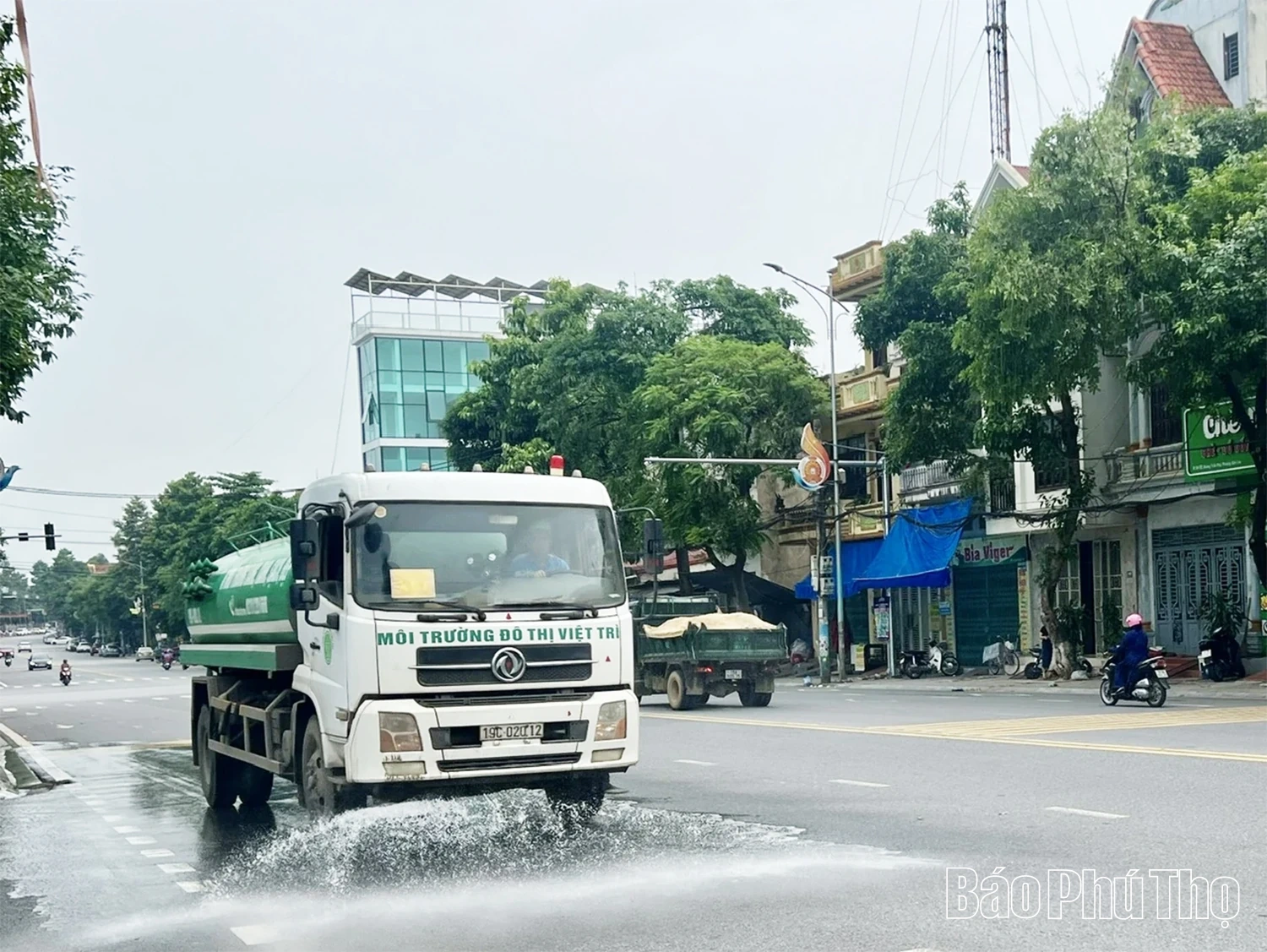 Đảng bộ Công ty Cổ phần Môi trường và Dịch vụ đô thị Việt Trì: Gắn lãnh đạo với xây dựng đô thị xanh, sạch, văn minh