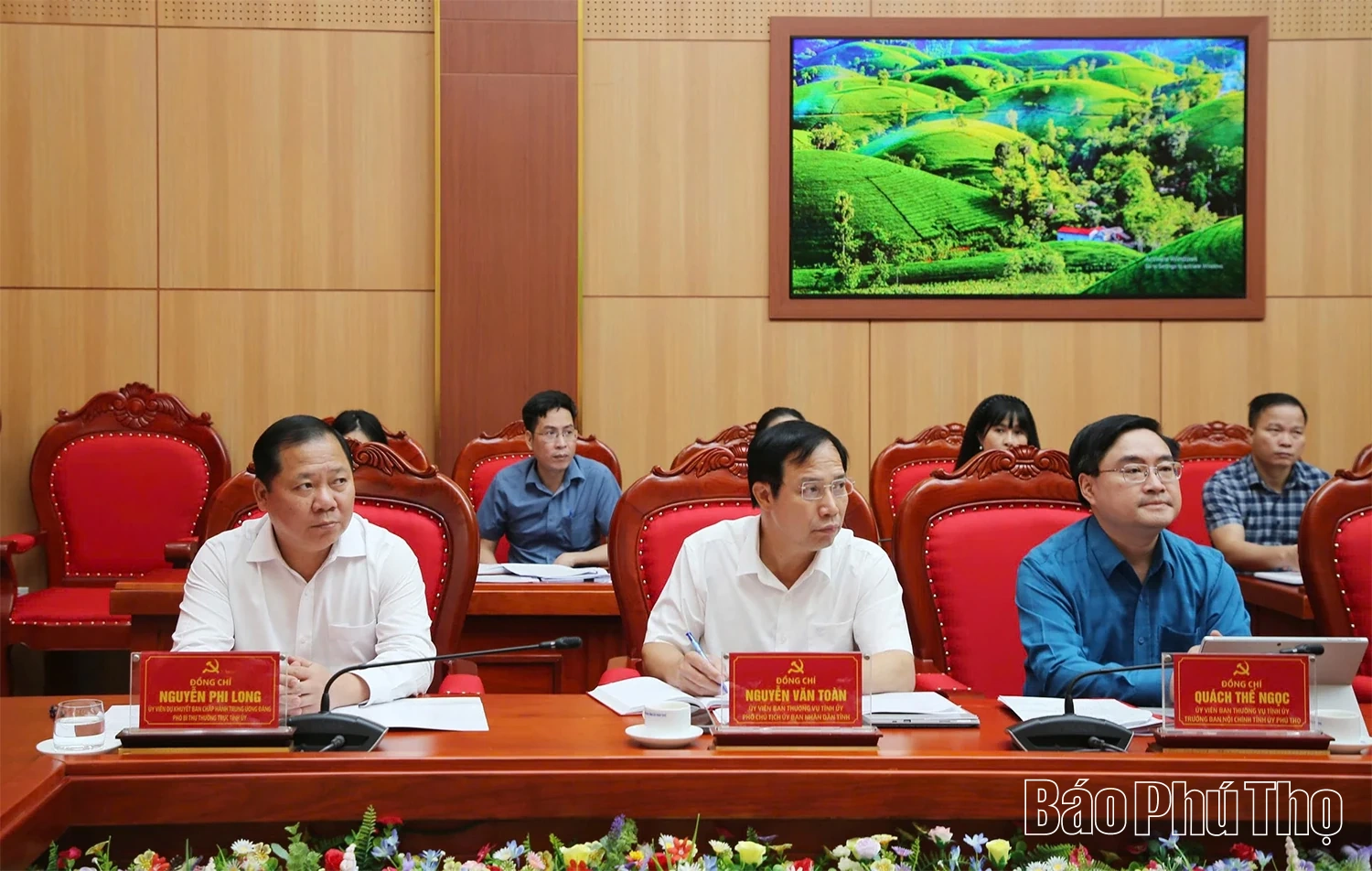 Ban Chỉ đạo Phòng chống tham nhũng, lãng phí, tiêu cực tỉnh họp phiên đầu tiên