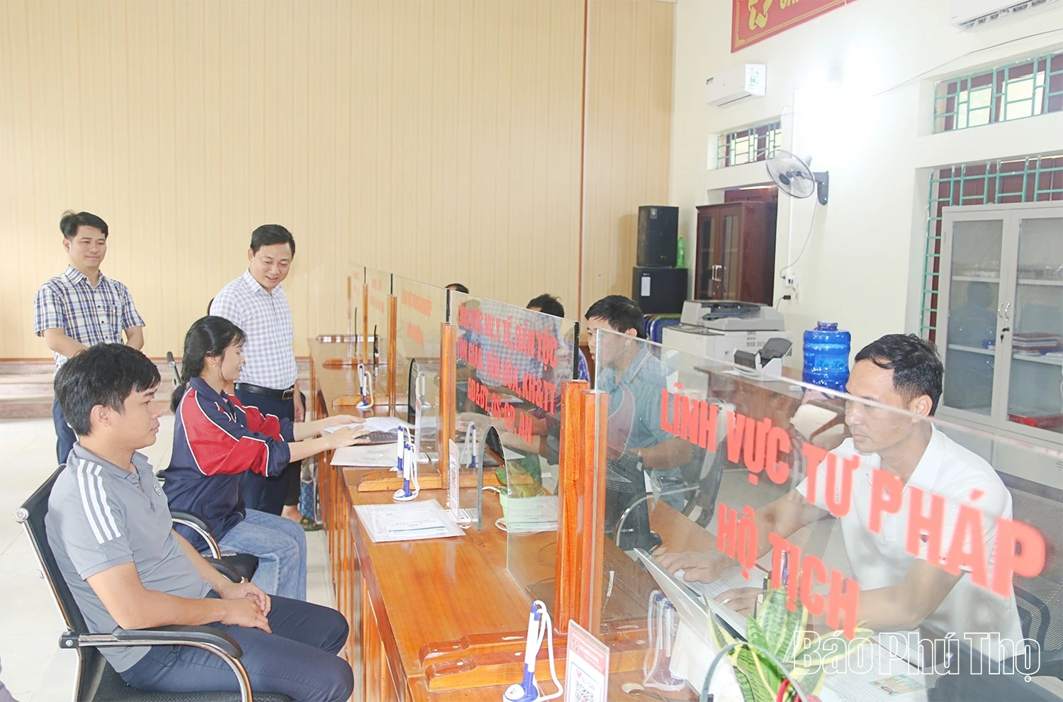 Phát huy truyền thống đoàn kết, đổi mới sáng tạo, xây dựng Đảng bộ xã Long Cốc vững mạnh toàn diện; phát triển kinh tế gắn với du lịch xanh, nâng cao chất lượng đời sống nhân dân