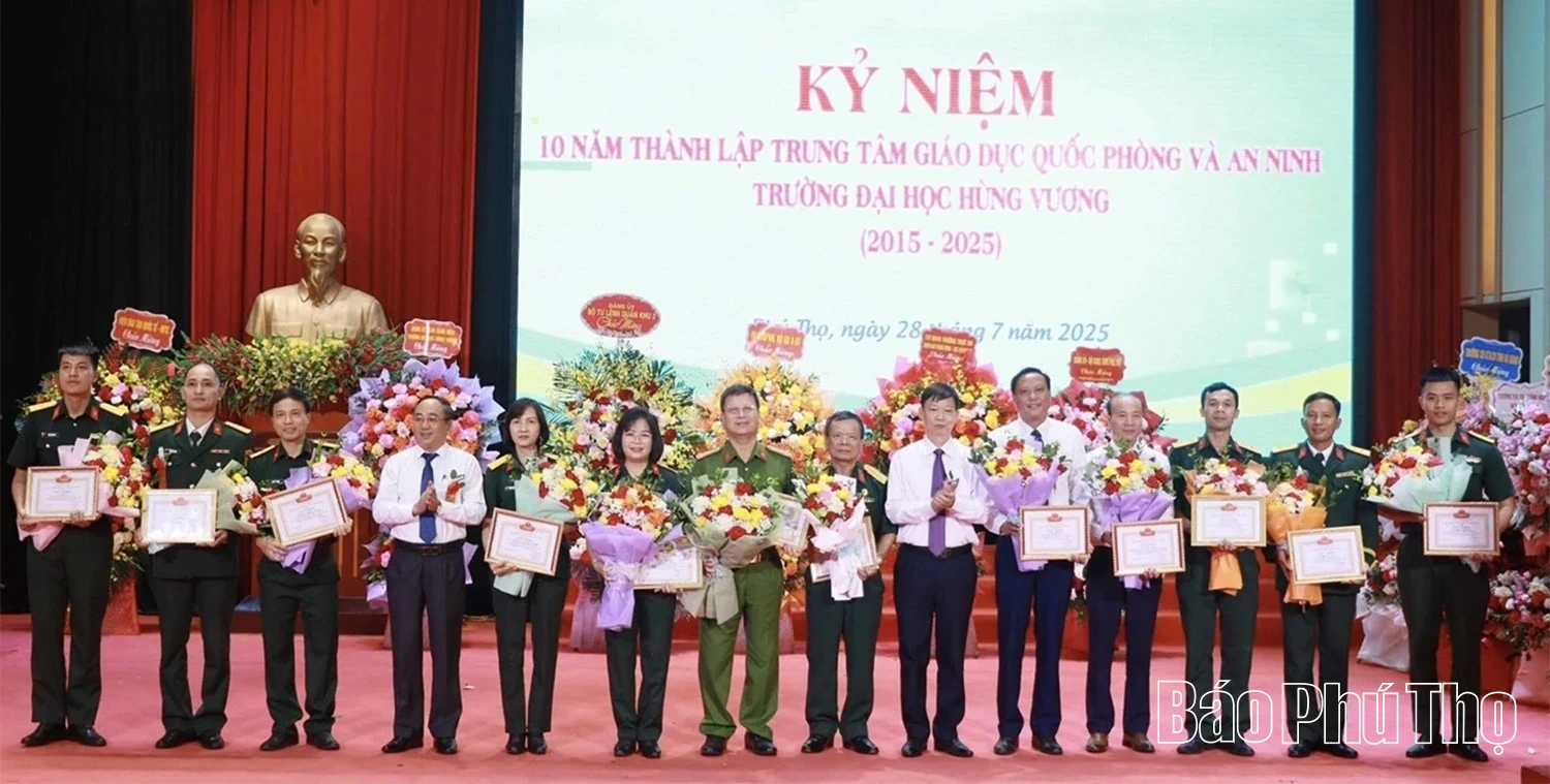 Kỷ niệm 10 năm thành lập Trung tâm Giáo dục quốc phòng và an ninh