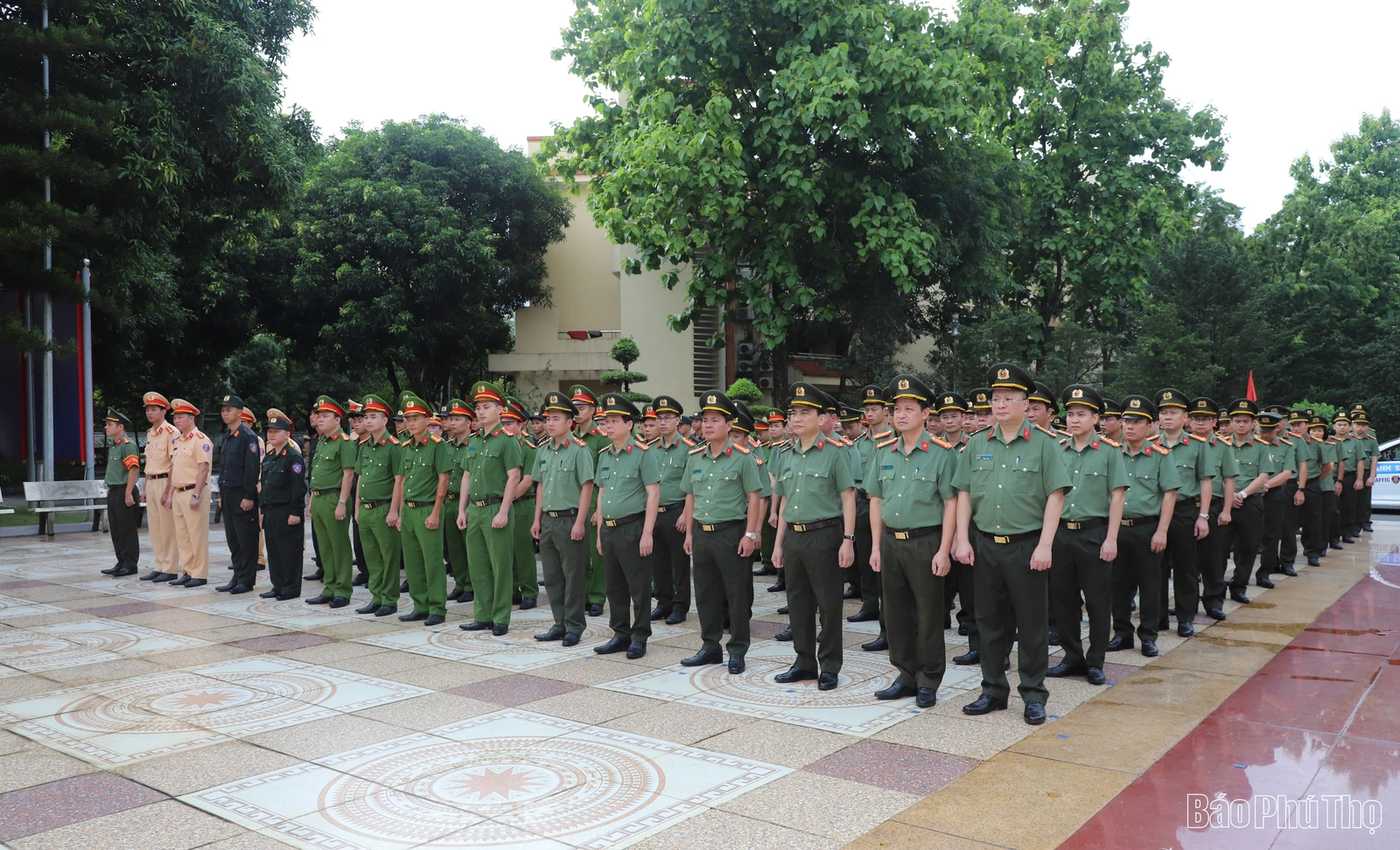 Ra quân cao điểm tấn công, trấn áp tội phạm, bảo đảm an ninh trật tự Đại hội Đảng các cấp