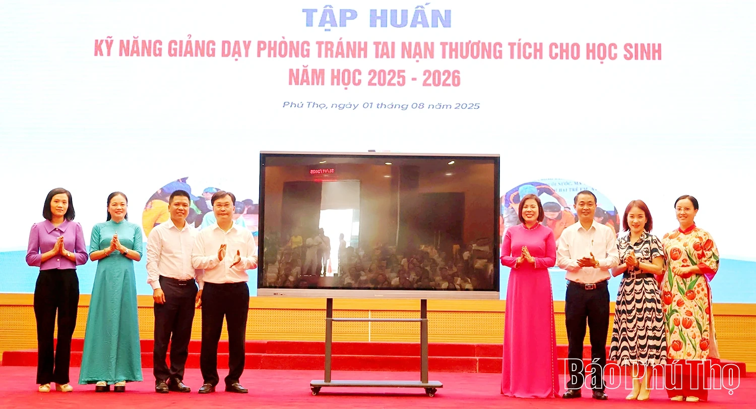 Tập huấn kỹ năng giảng dạy về phòng tránh tai nạn thương tích cho học sinh