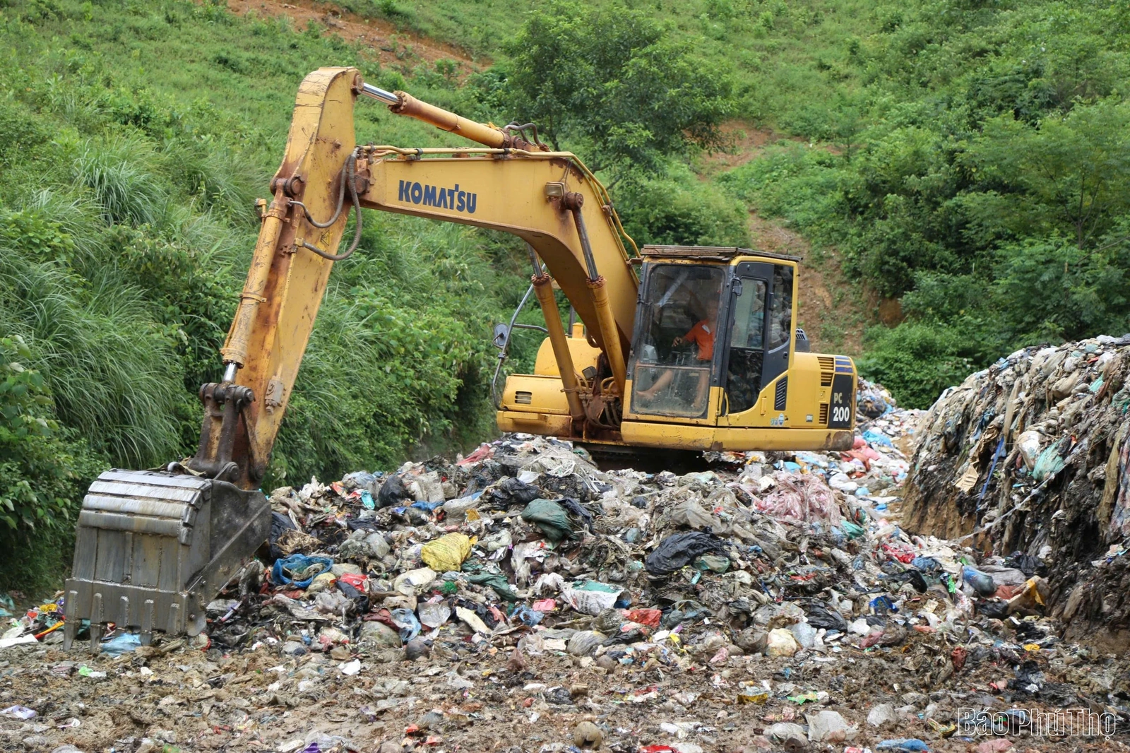 Báo động đỏ từ bãi rác Mường Động