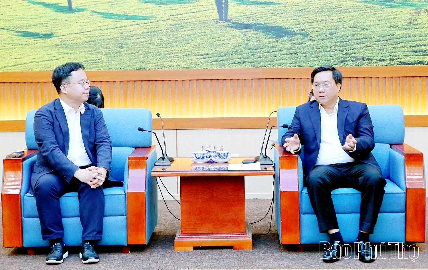 Chairman of Phu Tho People’s Committee Tran Duy Dong Meets with Senior Executive from LG Energy Solution, South Korea