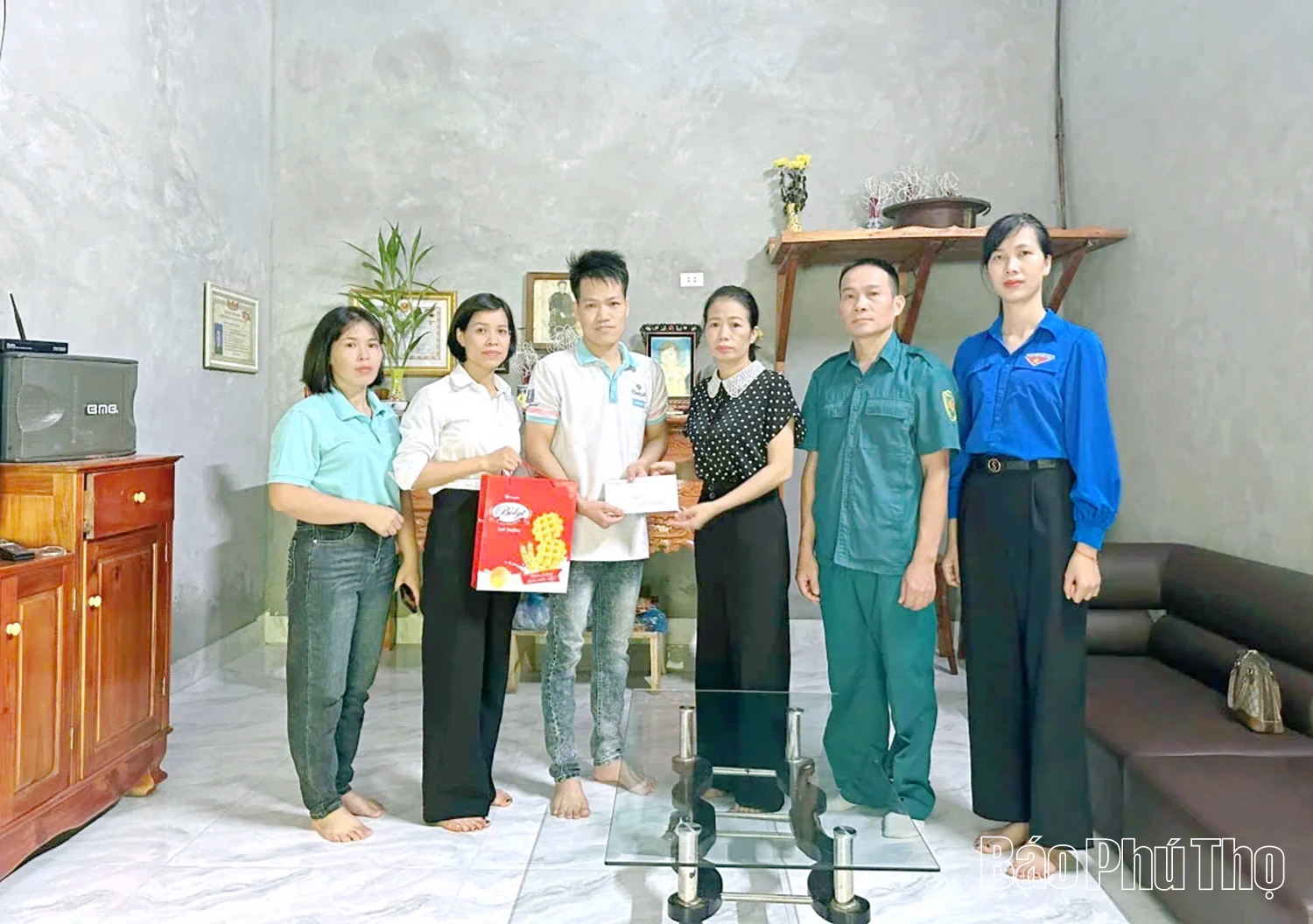 Nữ cán bộ Đoàn điển hình học tập và làm theo Bác