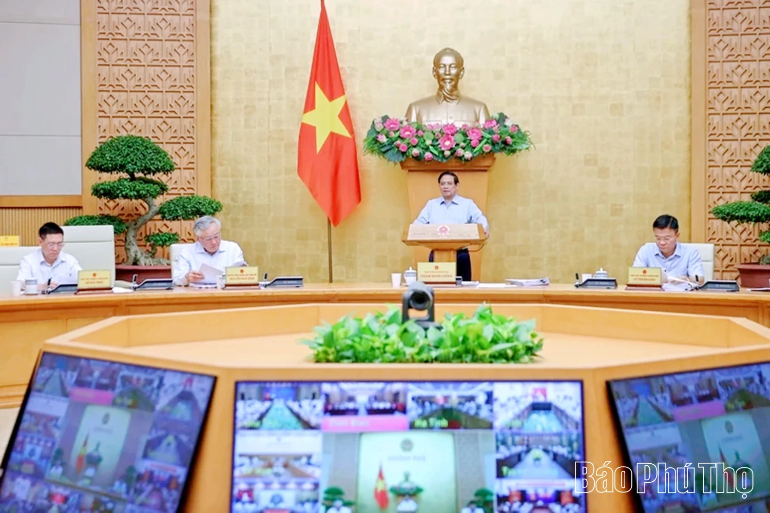 Thủ tướng Chính phủ Phạm Minh Chính: Thúc đẩy các động lực để đạt tăng trưởng 8,3-8,5% năm 2025