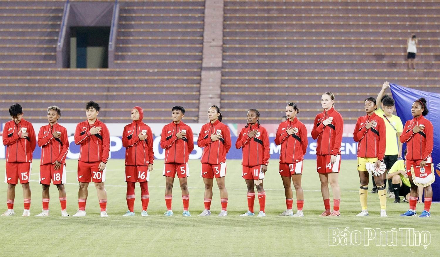 Đội tuyển nữ Indonesia và nữ Campuchia chia điểm trên sân Việt Trì