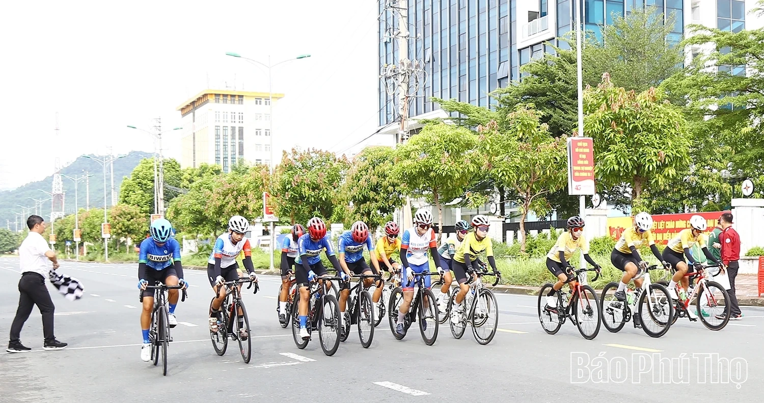 Khai mạc Giải Vô địch Xe đạp đường trường và địa hình trẻ quốc gia lần thứ 30