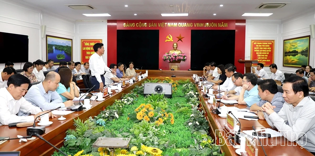 Đoàn công tác Bộ Nông nghiệp và Môi trường làm việc tại Phú Thọ