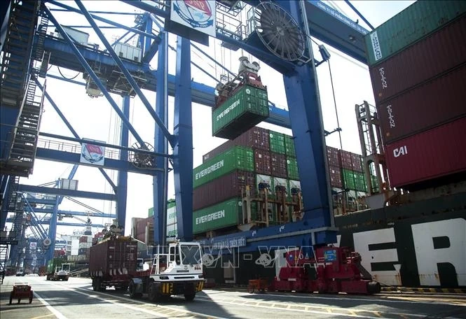 Viết tiếp trang sử hào hùng, bảo vệ vững chắc thành quả cách mạng