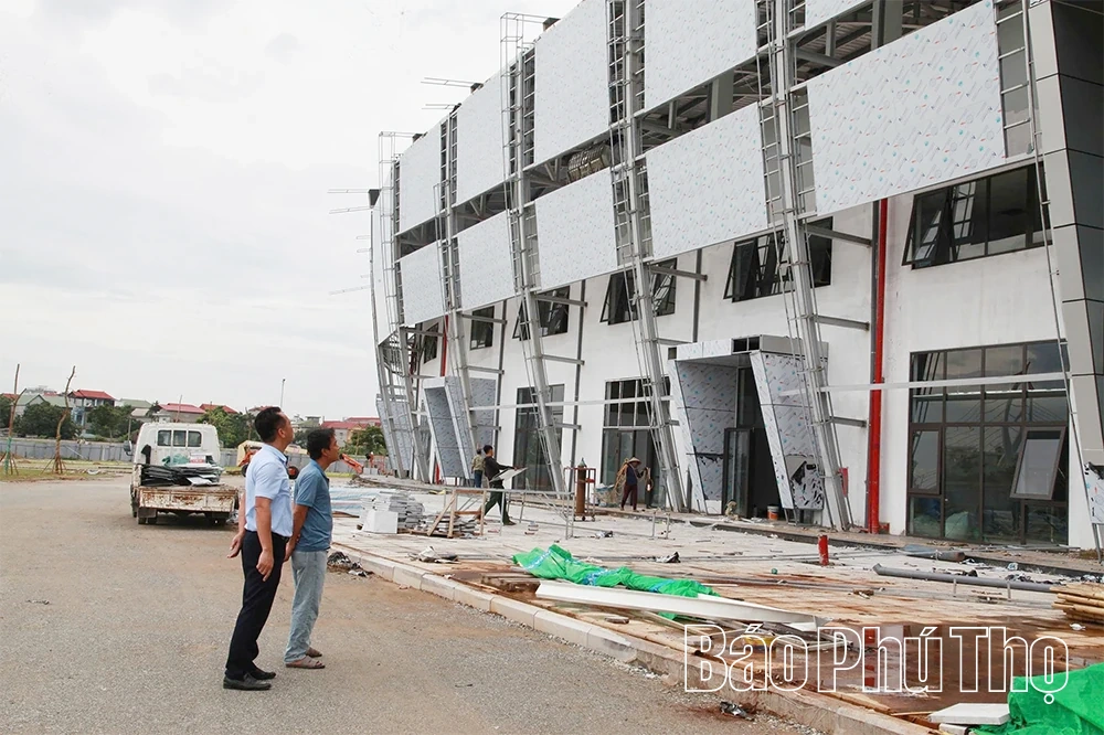 Đẩy nhanh tiến độ xây dựng Sân vận động Vĩnh Phúc