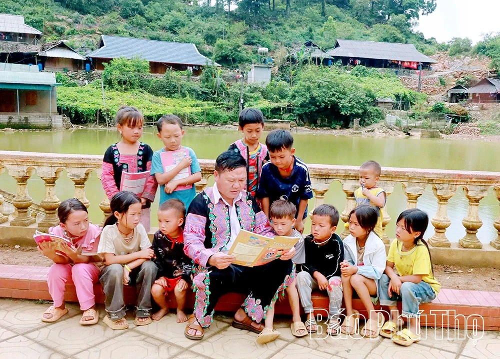 Chuyện “gieo chữ” trên non cao